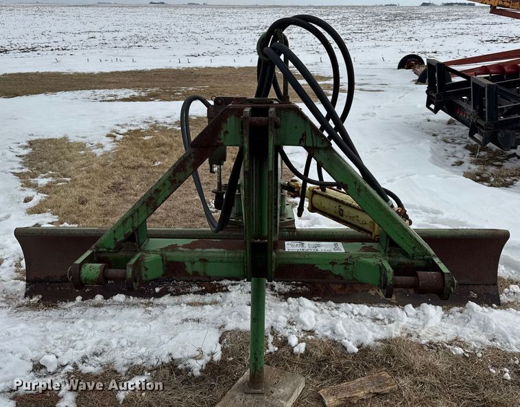 image for item EF2392 John Deere 155 blade