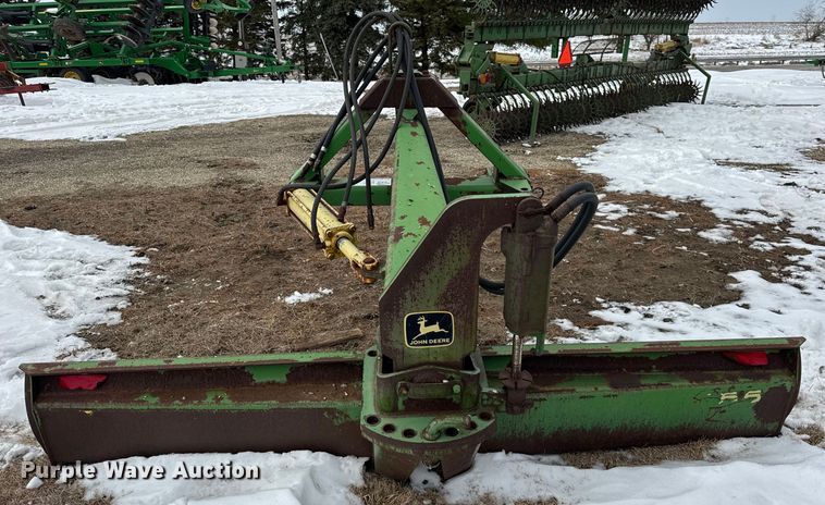 image for item EF2392 John Deere 155 blade