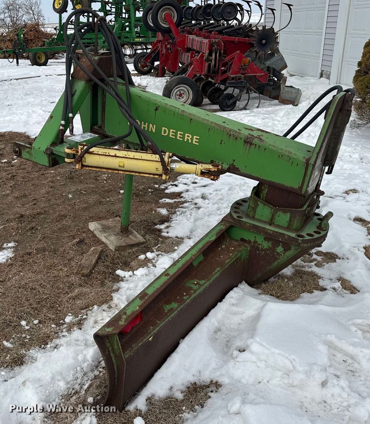 image for item EF2392 John Deere 155 blade