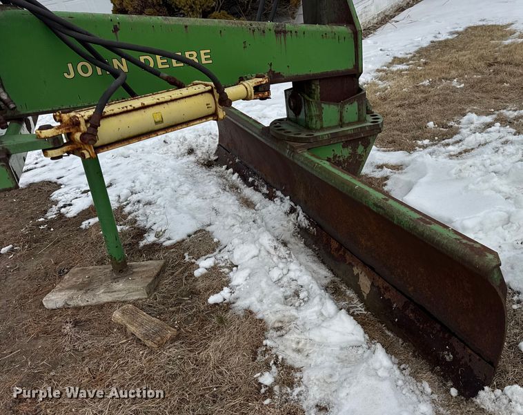 image for item EF2392 John Deere 155 blade