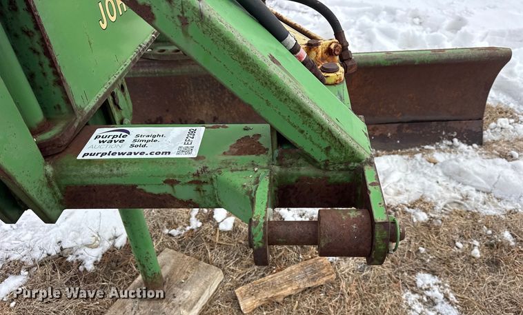 image for item EF2392 John Deere 155 blade