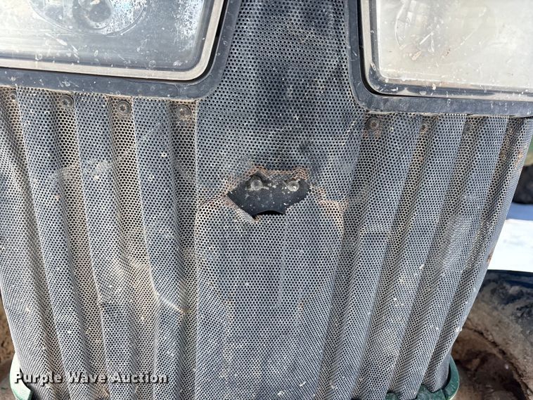 image for item EF6312 2019 John Deere 4044M MFWD tractor