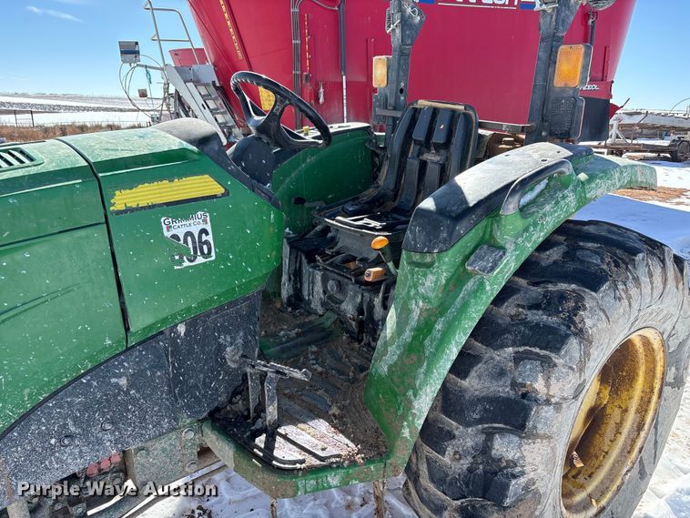 image for item EF6312 2019 John Deere 4044M MFWD tractor