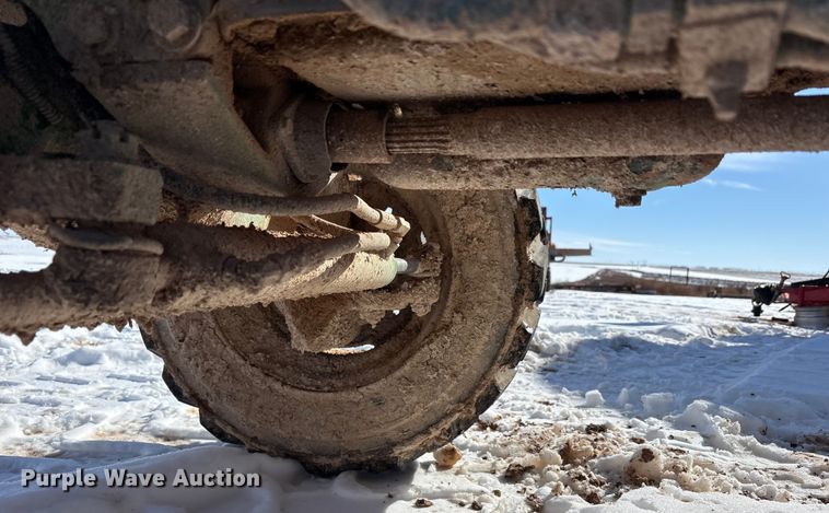 image for item EF6312 2019 John Deere 4044M MFWD tractor