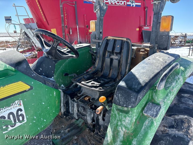 image for item EF6312 2019 John Deere 4044M MFWD tractor