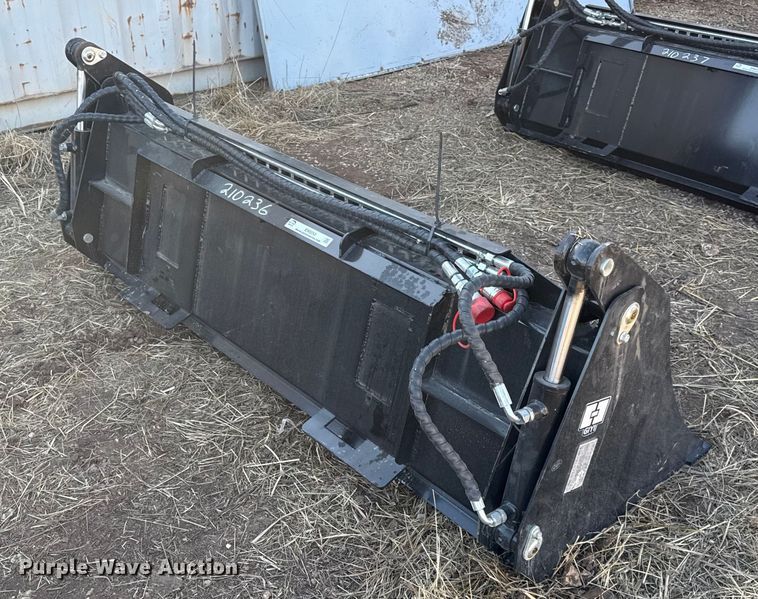 image for item EN0253 2025 Giyi four-in-one bucket