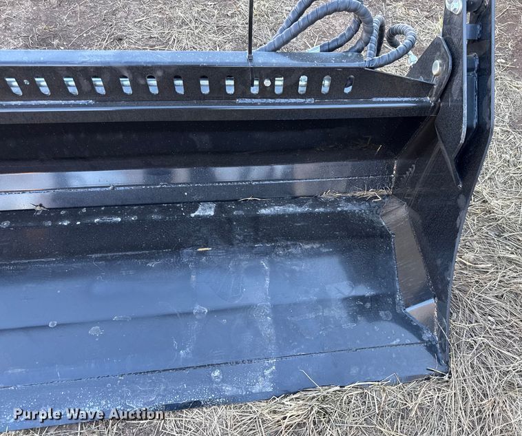 image for item EN0253 2025 Giyi four-in-one bucket