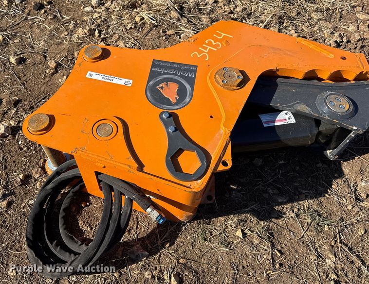 image for item EN0258 2025 Wolverine excavator grapple