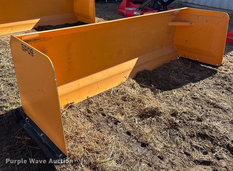 image for item EN0260 Snow pusher SP09 skid steer snow pusher