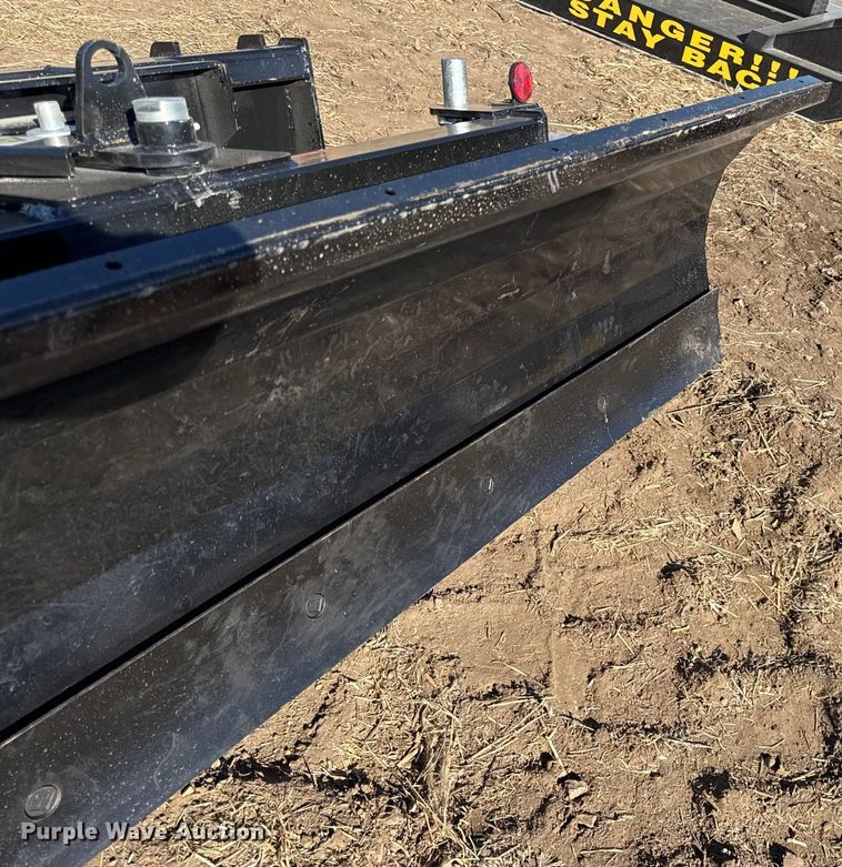 image for item EN0289 2025 Mower King  skid steer dozer blade