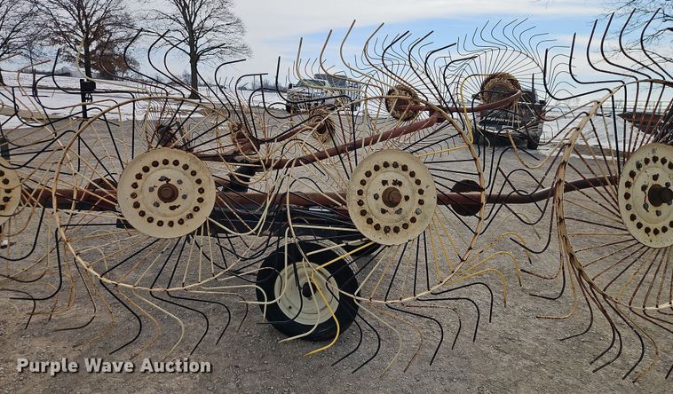 image for item EO4970 OMI hay rake