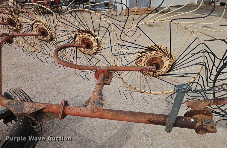 image for item EO4970 OMI hay rake