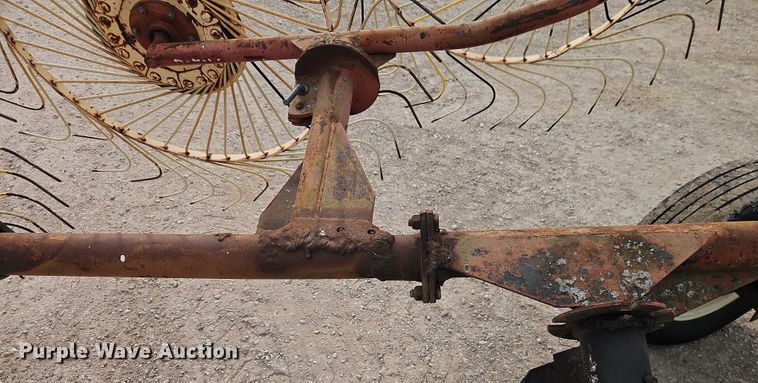 image for item EO4970 OMI hay rake