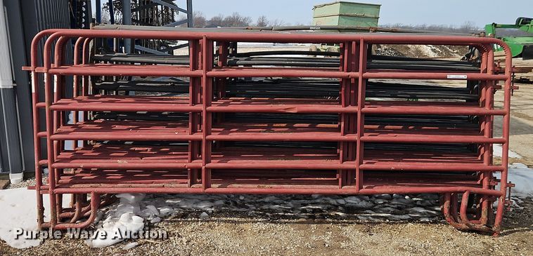 image for item EO4971 (15) livestock panels
