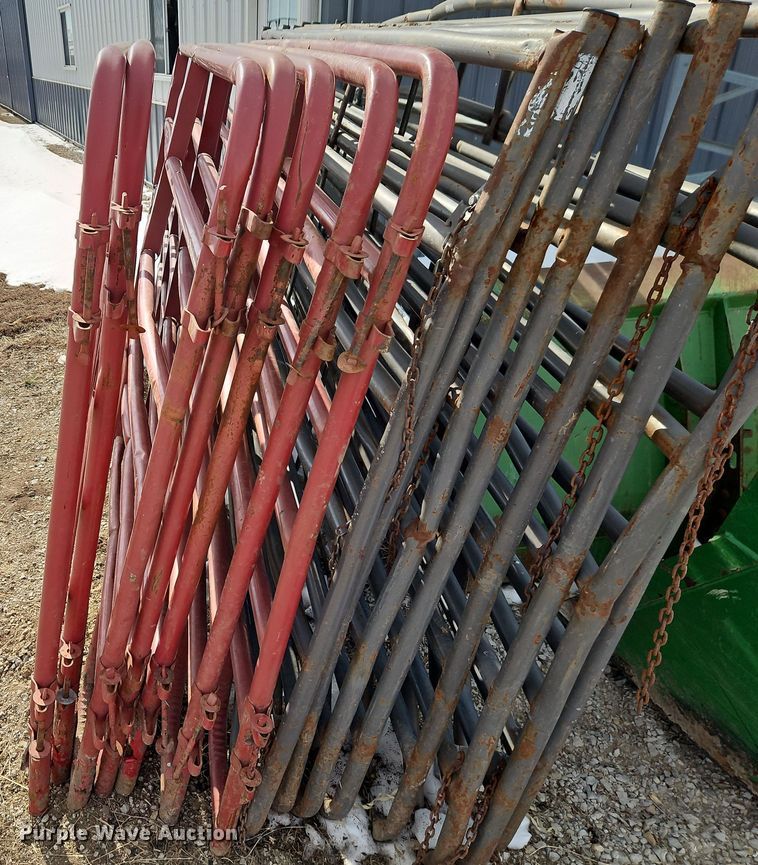 image for item EO4971 (15) livestock panels