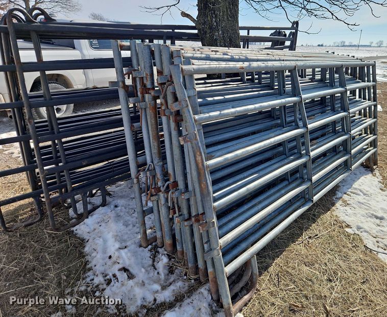 image for item EO4972 (19) livestock panels