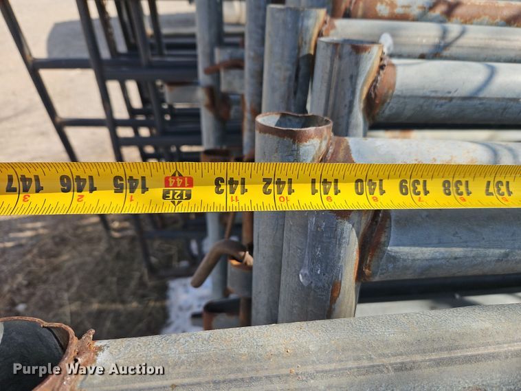 image for item EO4972 (19) livestock panels