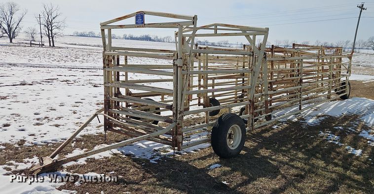 image for item EO4974 Wilson MRG portable corral