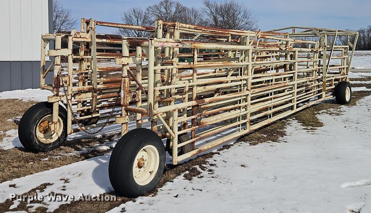 image for item EO4974 Wilson MRG portable corral