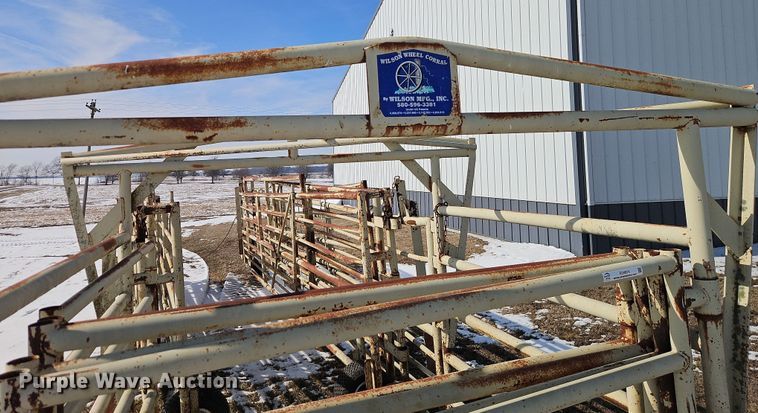 image for item EO4974 Wilson MRG portable corral