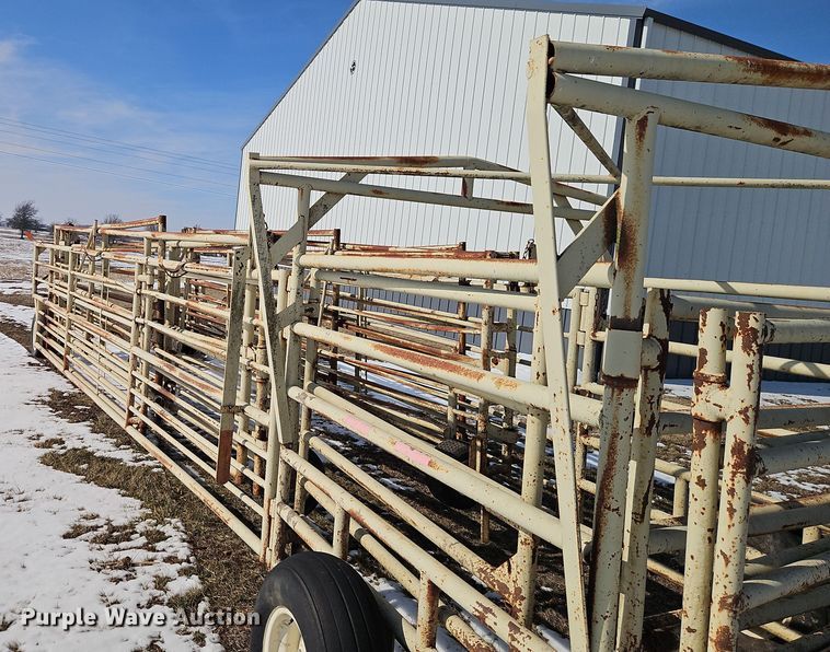 image for item EO4974 Wilson MRG portable corral