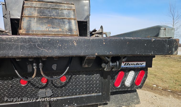image for item EO4975 Bester Industries  3100 hydraulic bale bed