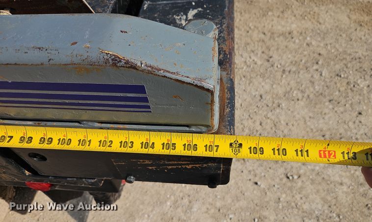 image for item EO4975 Bester Industries  3100 hydraulic bale bed