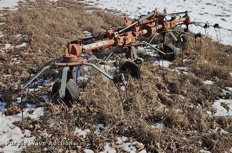 image for item EO4976 IMA  GST 5200 H hay rake