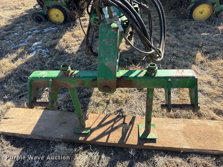 image for item EP2875 John Deere 7200 Conservation planter