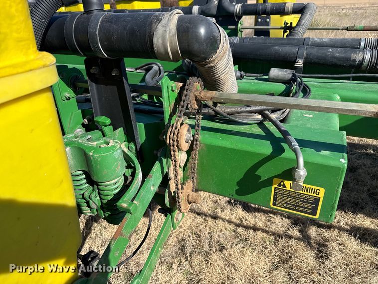 image for item EP2875 John Deere 7200 Conservation planter