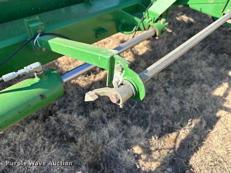 image for item EP2875 John Deere 7200 Conservation planter