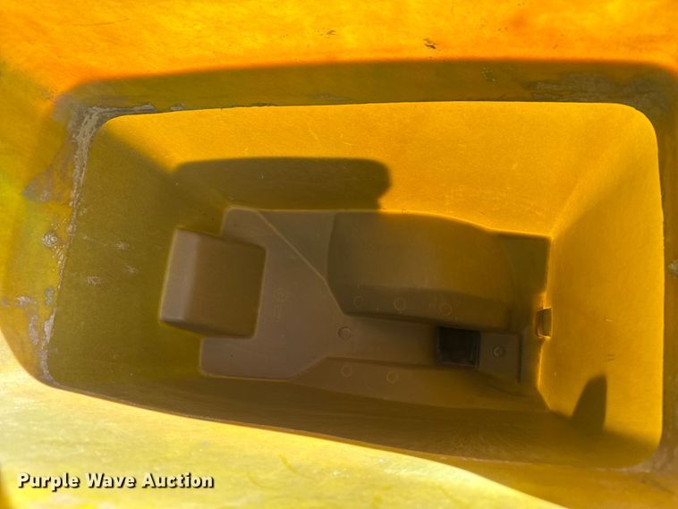 image for item EP2875 John Deere 7200 Conservation planter