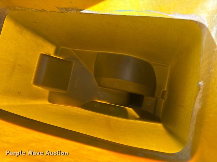 image for item EP2875 John Deere 7200 Conservation planter