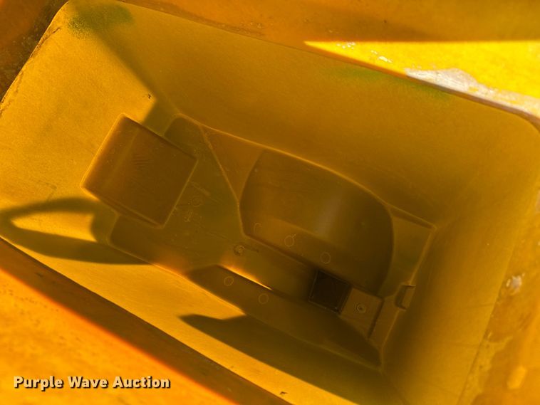 image for item EP2875 John Deere 7200 Conservation planter