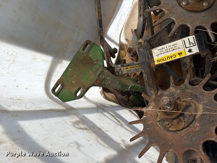 image for item EP2875 John Deere 7200 Conservation planter
