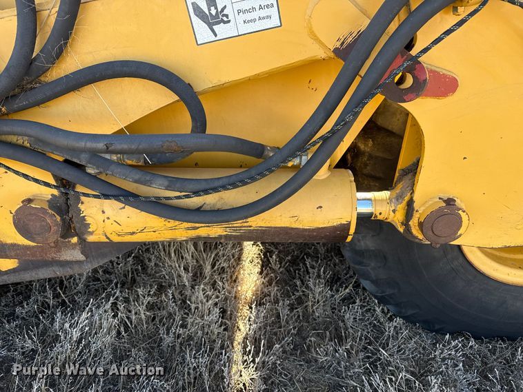 image for item EP2878 John Deere 1812C scraper