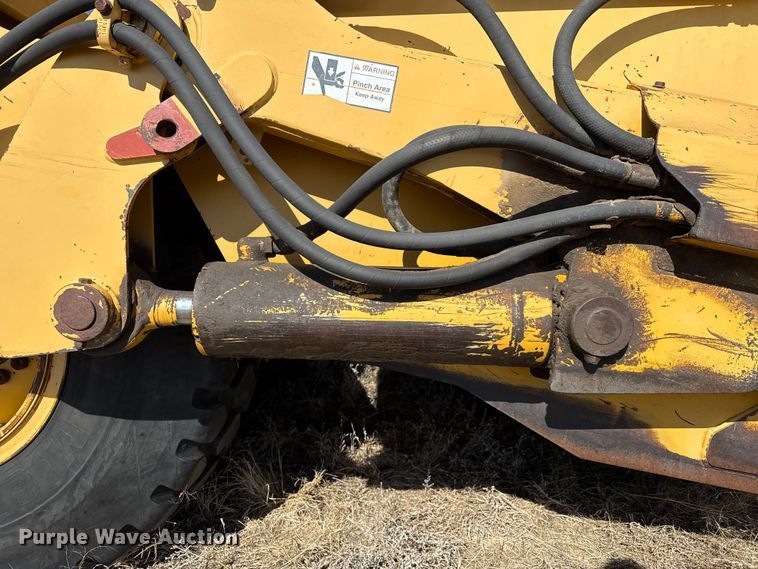 image for item EP2878 John Deere 1812C scraper