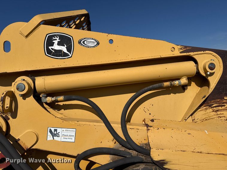 image for item EP2878 John Deere 1812C scraper