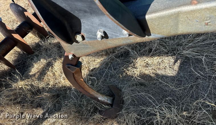 image for item EP2883 John Deere 512 disk ripper