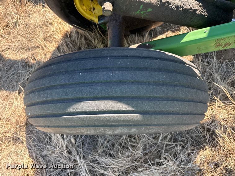 image for item EP2883 John Deere 512 disk ripper