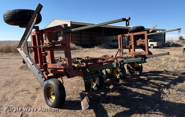 image for item EP2885 Sunflower sweep plow