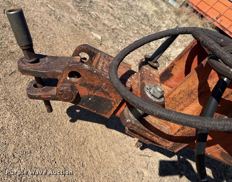 image for item EP2885 Sunflower sweep plow