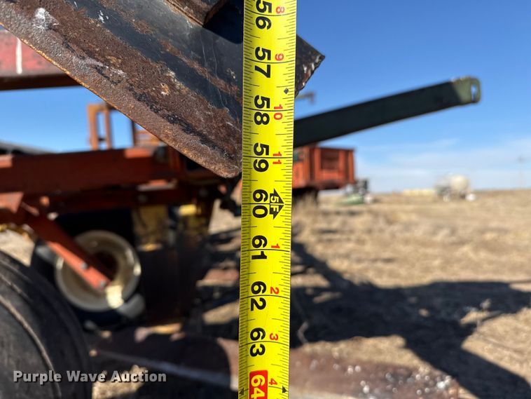 image for item EP2885 Sunflower sweep plow