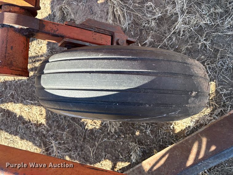 image for item EP2885 Sunflower sweep plow