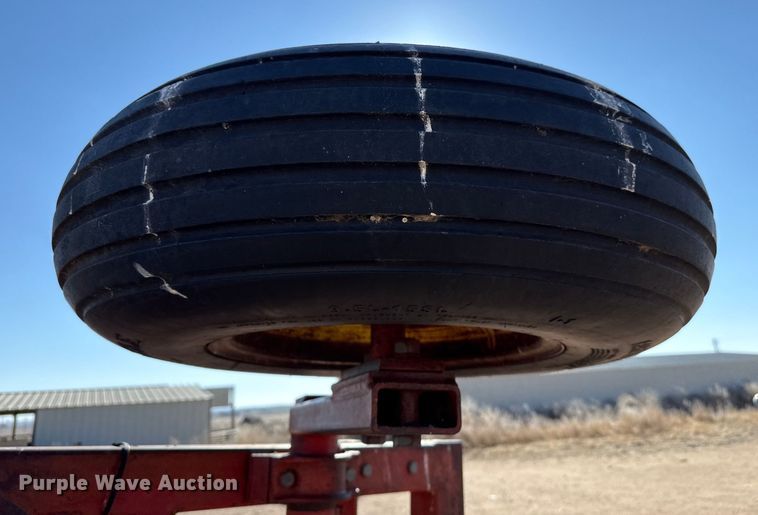 image for item EP2885 Sunflower sweep plow