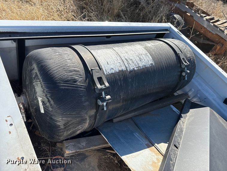 image for item EP2886 Pickup truck bed