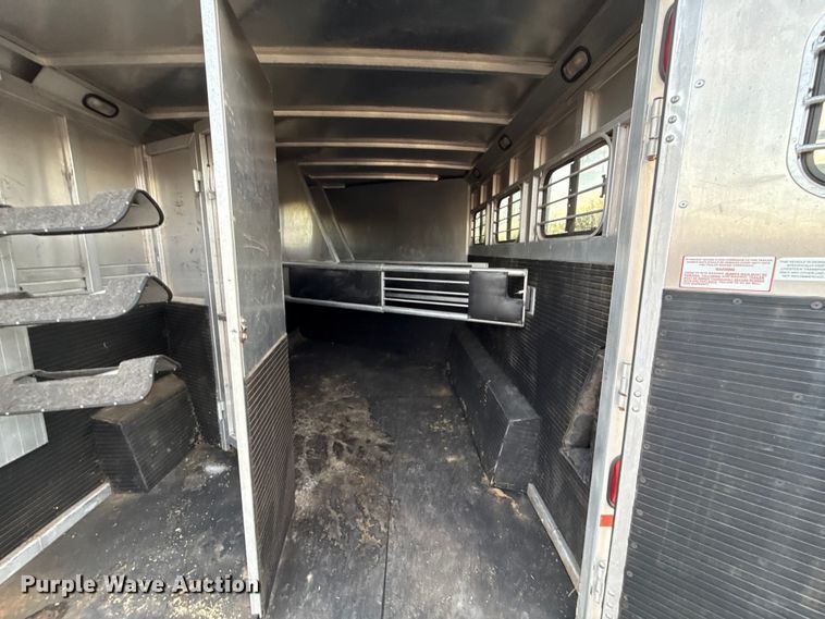 image for item ES5681 1996 Sundowner SunLite H horse trailer