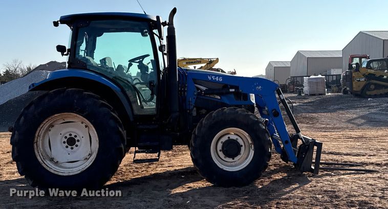 image for item ES5761 2006 New Holland TS110A MFWD tractor