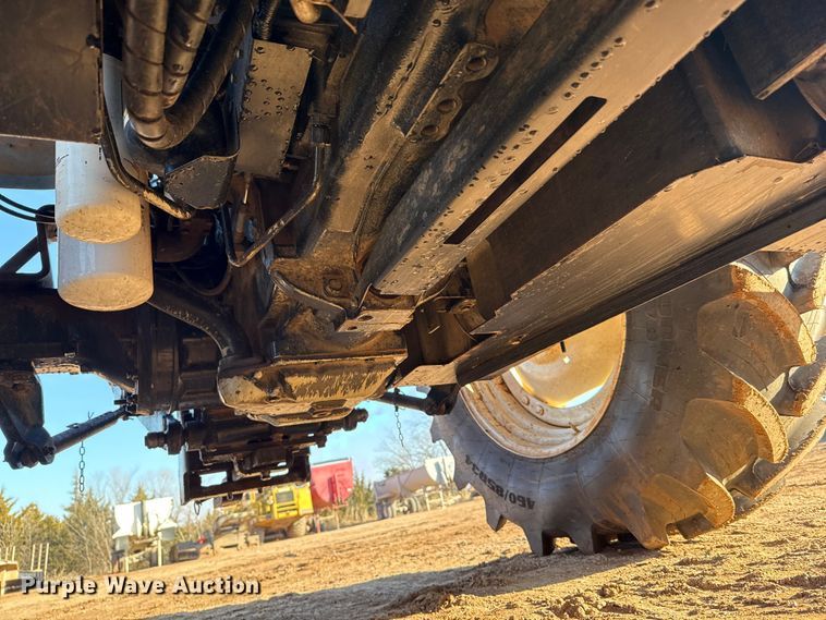 image for item ES5761 2006 New Holland TS110A MFWD tractor