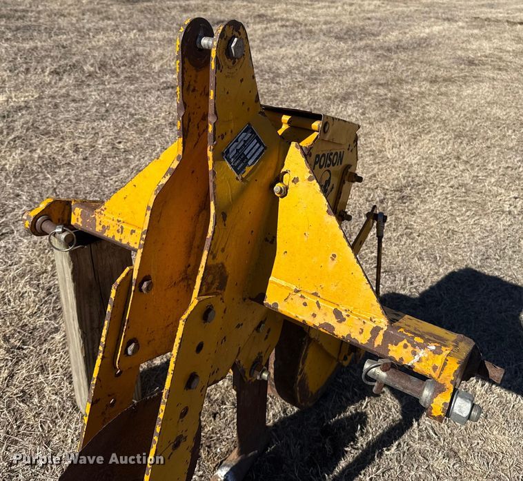 image for item ES5771 Midland Manufacturing Company GK80 gopher bait applicator